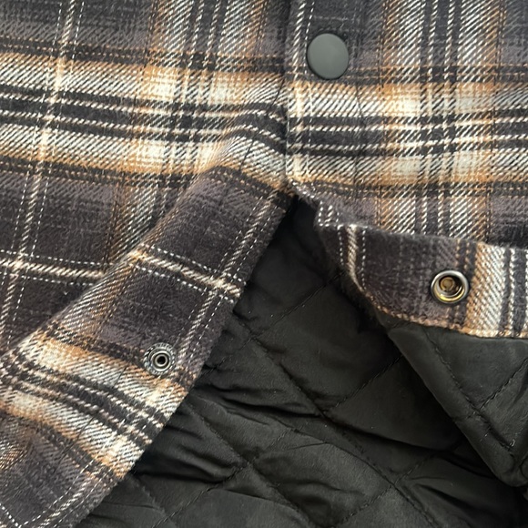 Zara insulated flannel with detachable hood - Picture 3 of 5